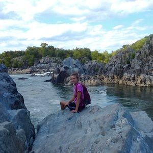 Meet your Posher, Reagan